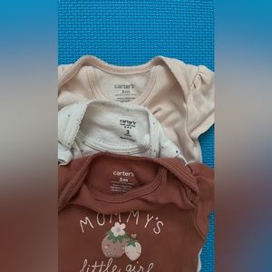 3 baby girl jumpsuits Carter’s. Get 2 random brand in good condition